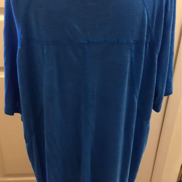 Terra & Sky Women’s Plus Size 3x (24W-26W) Blue Top - Picture 2 of 3